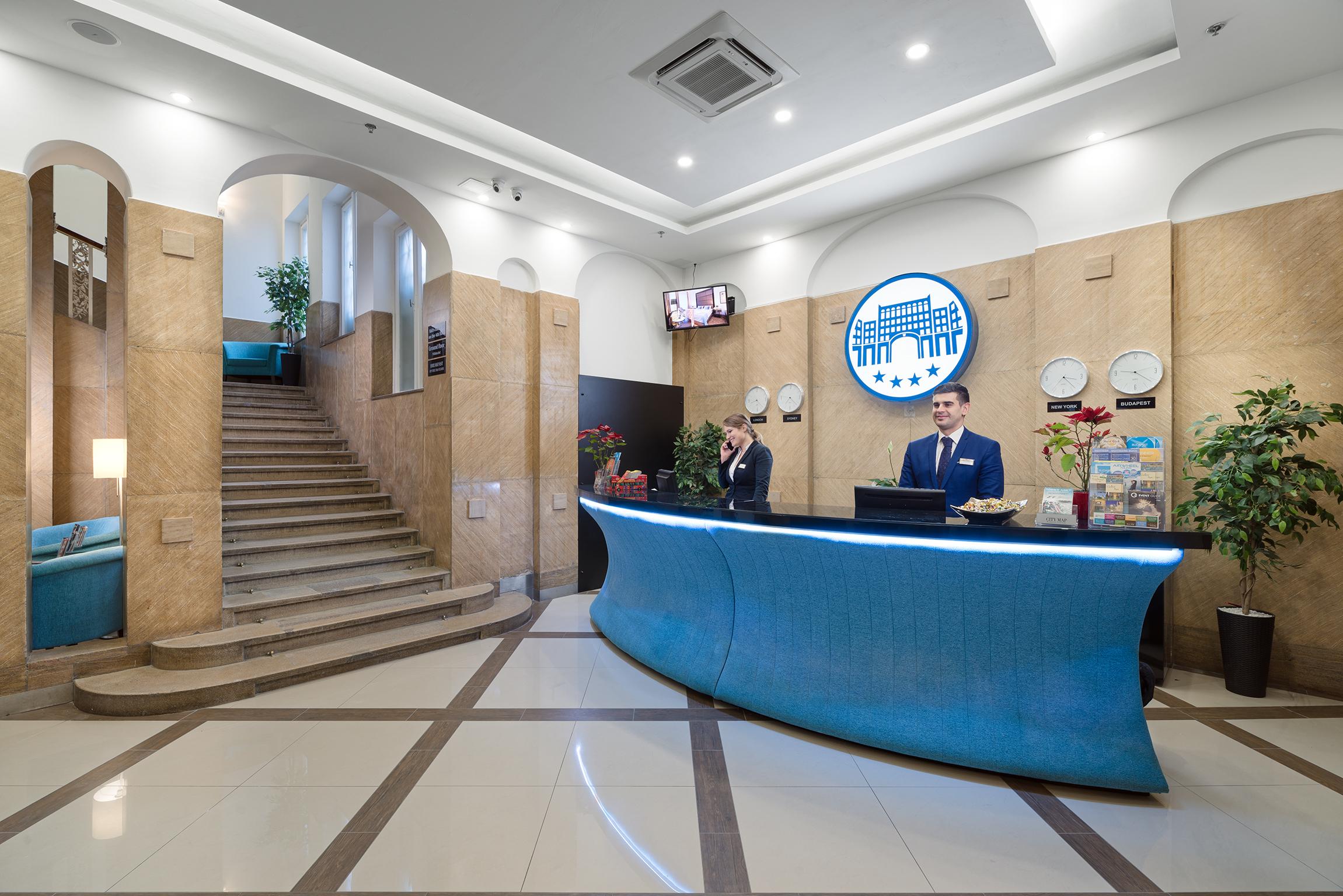 Arcadia Hotel Budapest Exterior photo