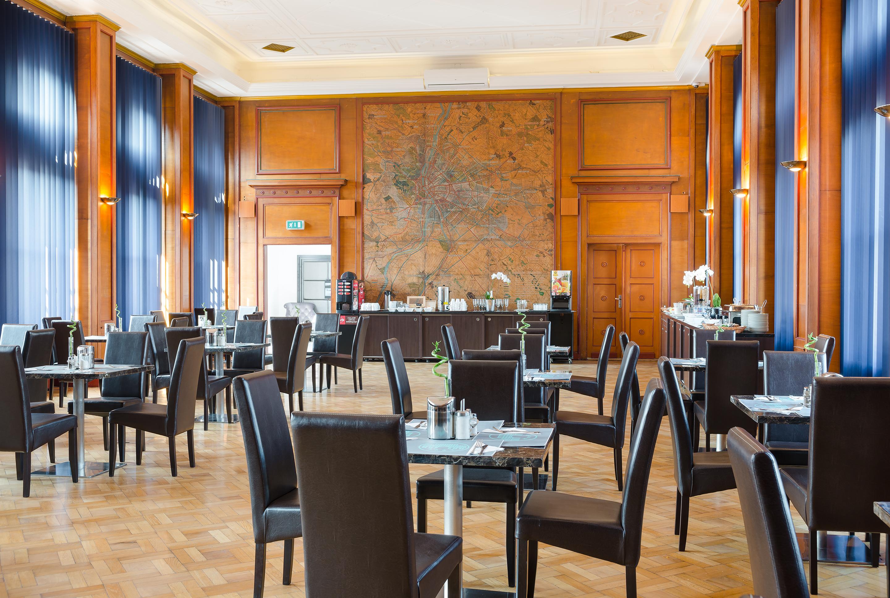 Arcadia Hotel Budapest Exterior photo