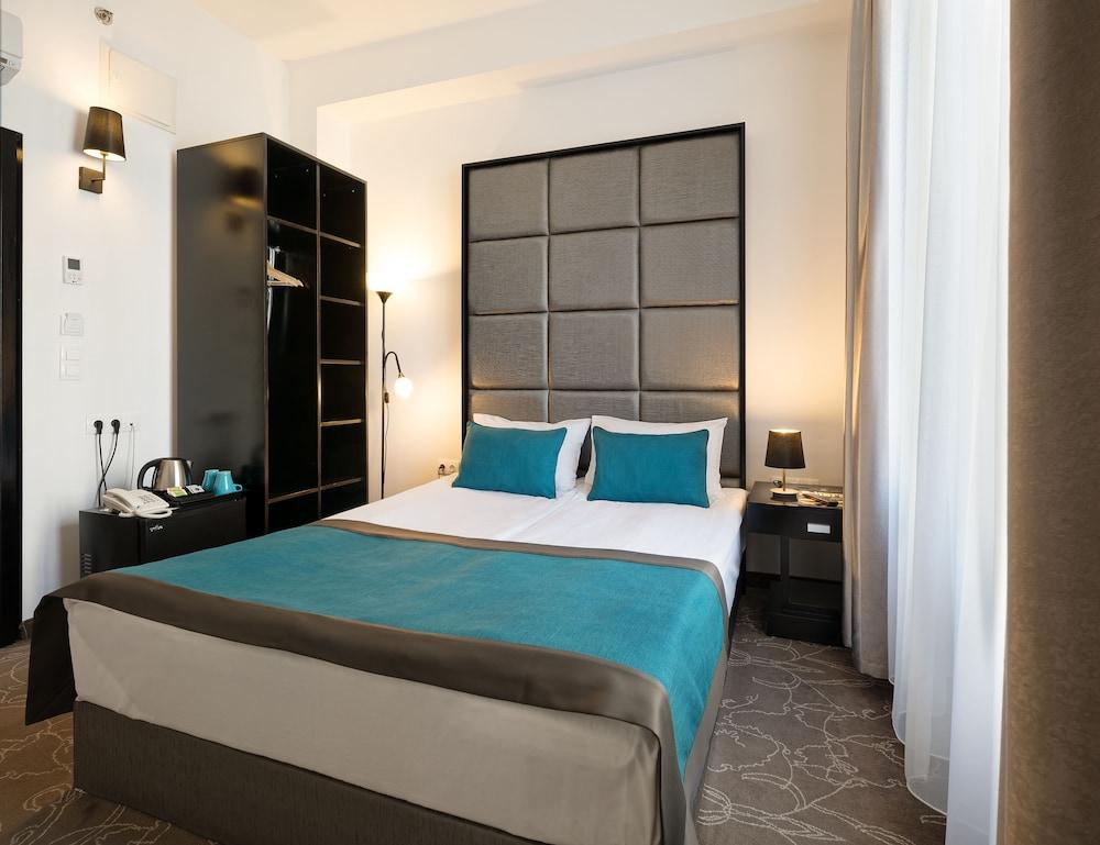 Arcadia Hotel Budapest Exterior photo